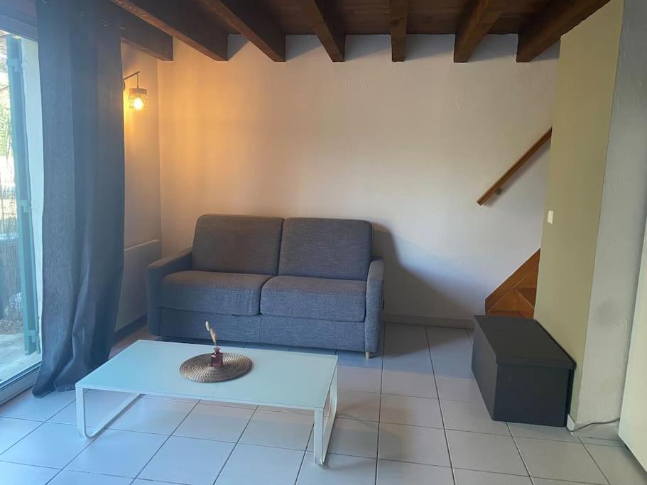 Appartement En Provence Chateaurenard Exterior photo